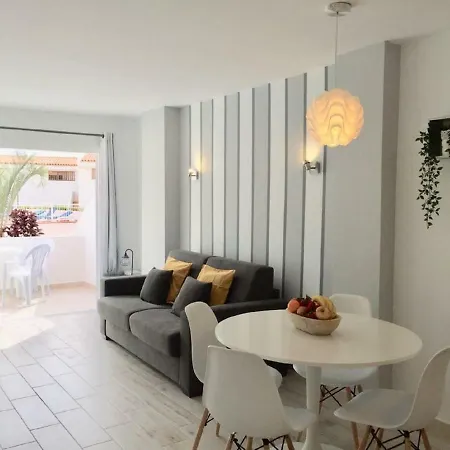 Playa Y Sol !!! Parking Y Wifi Gratis Costa Adeje (Tenerife)