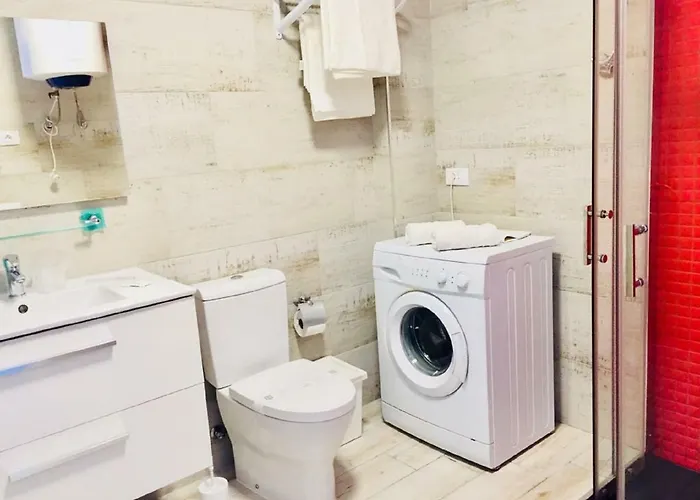 Playa Y Sol !!! Parking Y Wifi Gratis Lägenhet