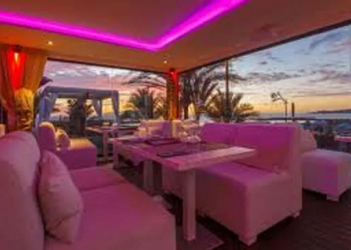 Playa Y Sol !!! Parking Y Wifi Gratis Costa Adeje (Tenerife)